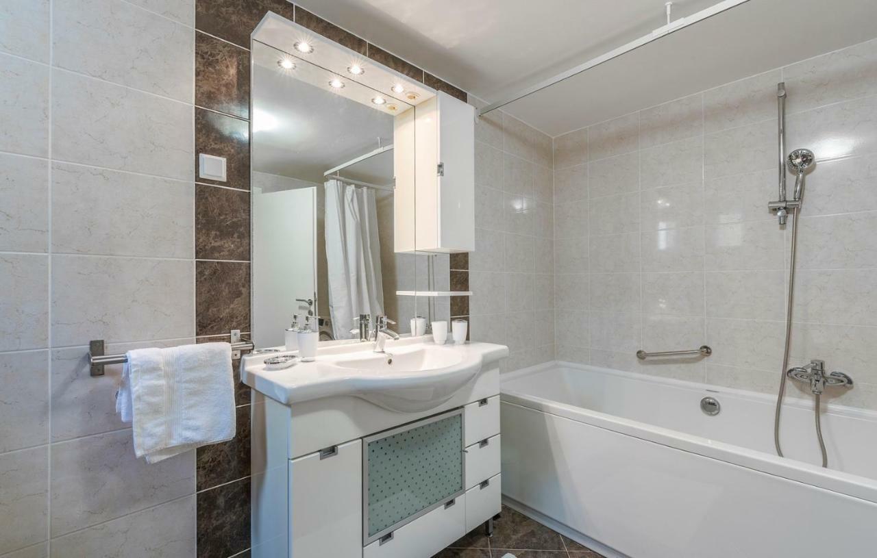 Apartments Saladinka Červar-Porat Eksteriør bilde