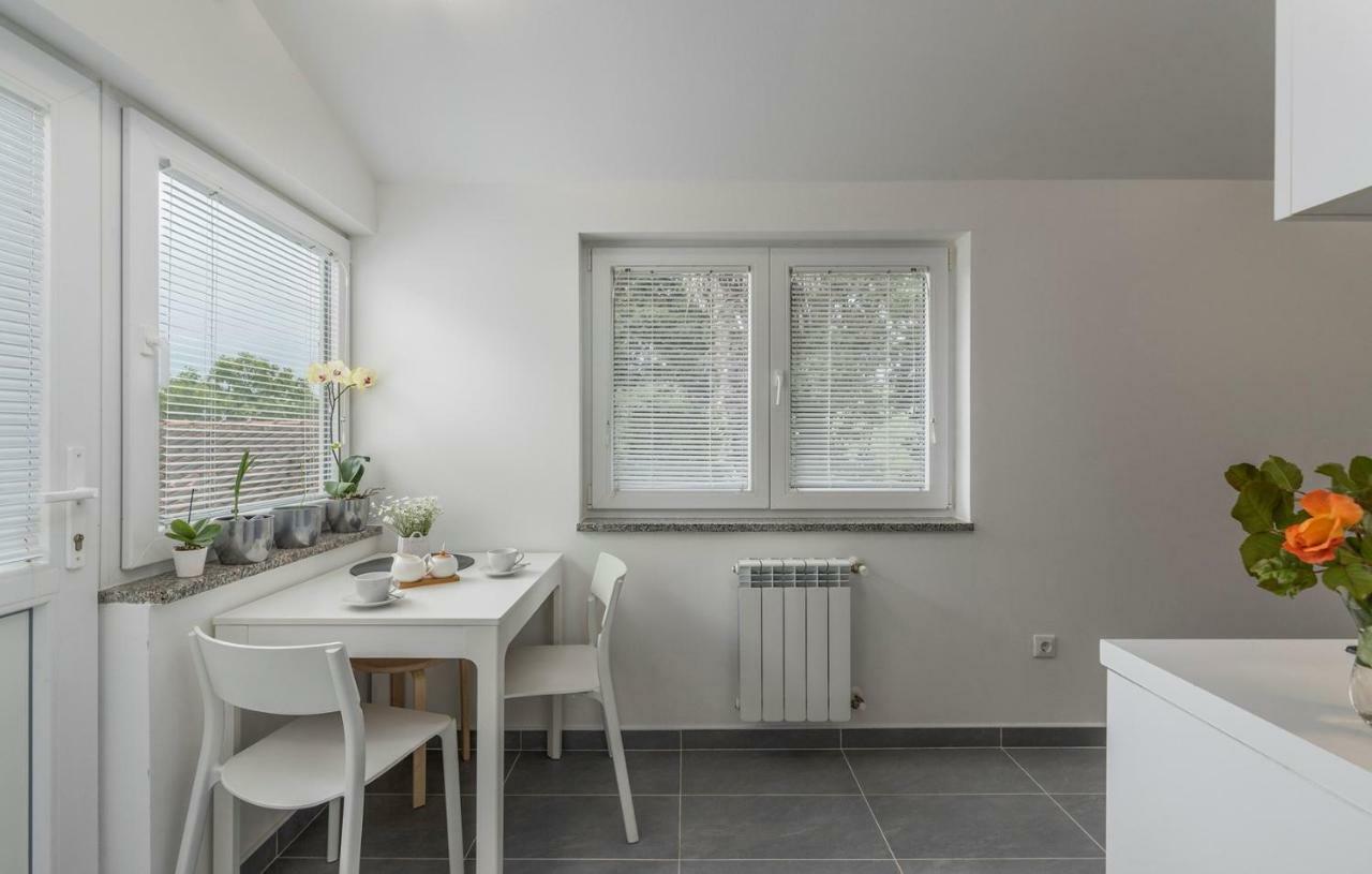 Apartments Saladinka Červar-Porat Eksteriør bilde